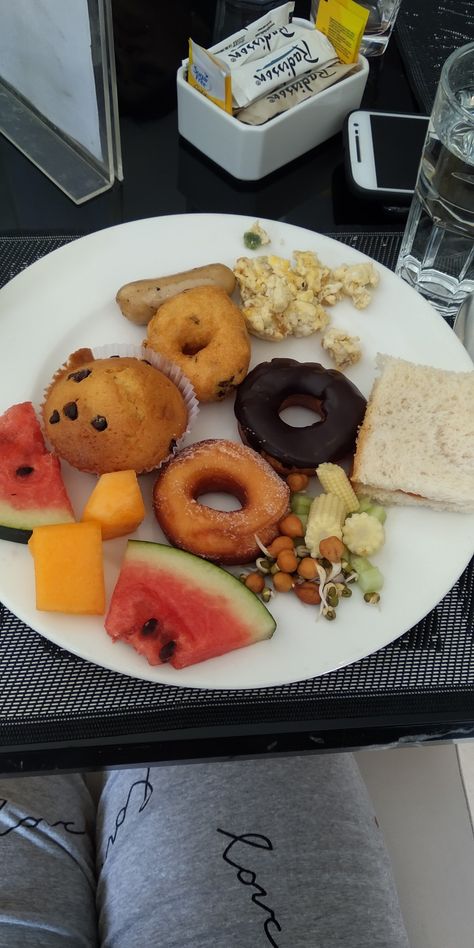 #Radisson ...it was my one of the best experience at Radisson kolkata... Radisson Blu Hotel Snapchat, Hotel Snapchat, Radisson Blu Hotel, Radisson Blu, Snapchat Picture, Yummy Breakfast, Kolkata, Snapchat, Hotel