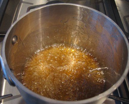 if you're making Caramel Apple pie, you should read this tutorial on making caramel. Make Caramel, Make Caramel Sauce, Making Caramel, Caramel Sauce Recipe, High Altitude Baking, Whats Cooking, Caramel Recipes Sauce, How To Make Caramel, Baking 101