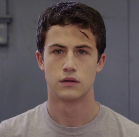 Clay Jensen (Dylan Minnette) - 13 Reasons Why Dylan Minnette 13 Reasons Why, Clay 13 Reasons Why, Hanna Baker, 13 Reasons Why Netflix, Brandon Flynn, Best Actors, Cole Preston, Justin Foley, Clay Jensen