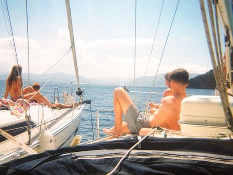 Lads Holiday Aesthetic, Club 2000s, Lads Holiday, Sail Life, Holiday Aesthetic, Ocean Girl, Boat Life, Yacht Life, Summer Feeling