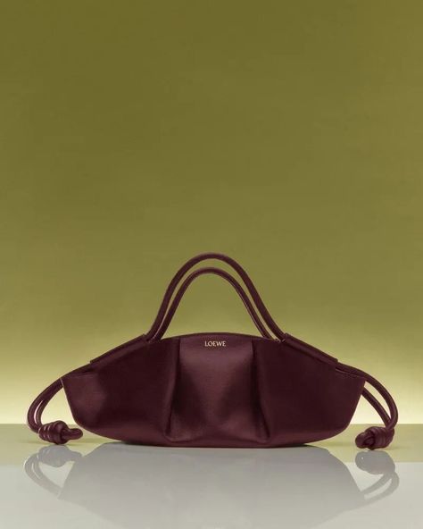 Loewe Still Life, Loewe Lantern Bag, Loewe Pebble Bucket Bag, Loewe Paseo, Loewe Puzzle Bag Blue, Still Life