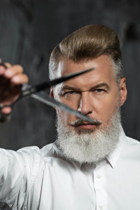 Salon For Men, Barber Shop Pictures, How To Trim Mustache, Barber Man, Trimming Your Beard, Mens Hairstyles With Beard, Straight Razor Shaving, Men With Grey Hair, Beard Hairstyle