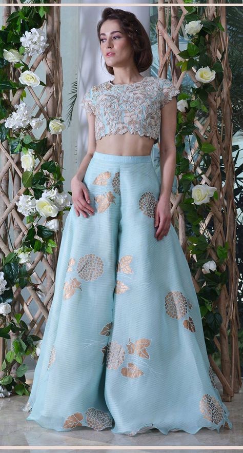 Crop Top For Wedding, Top And Plazo, Brocade Pants, Eyelet Sweater, India Fabric, Indian Outfits Lehenga, Crop Top Designs, Traditional Indian Outfits, Indian Gowns Dresses