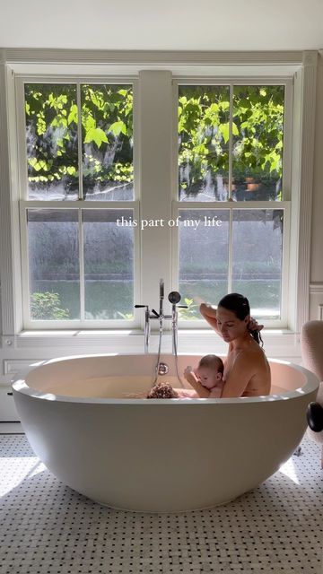 Jelena Weir 🌙 on Instagram: "What truly matters… these wholesome moments with my family 🤍 . #family #happiness #wholesome #wholesomelife #thispartofmylifeiscalledhappiness #newmom #babyboy" Wholesome Moments, Postpartum Fashion, Family Happiness, Best Presents, Future Mommy, Gifts For Mother, Artistic Pictures, Baby F, Family Photo Pose