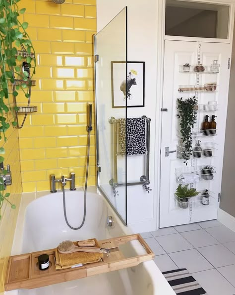 Yellow Bathroom Tiles, Yellow Tile, Home Improvement Loans, Bathroom Goals, Yellow Bathrooms, Bathroom Color, Yellow Walls, Bathroom Colors, Bathroom Style