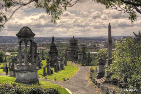 The Glasgow Necropolis Graveyard. From the 1600's. Glasgow Necropolis, Scotland Forever, Glasgow Scotland, The Batman, Scotland Travel, Travel Goals, Oh The Places Youll Go, European Travel, The Dead