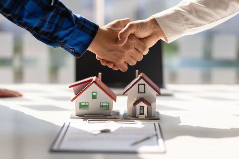 https://wtop.com/business-finance/2023/06/tough-times-for-dc-home-buyers-but-great-for-sellers/ Inmobiliaria Ideas, Homeowners Insurance, Mortgage Rates, Real Estate Investor, Property Marketing, Real Estate Business, Housing Market, Investment Property, Commercial Property