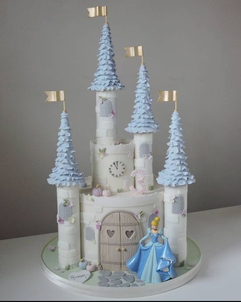 Castle Cakes For Girls Birthday, Simple Castle Cake, Castle Theme Cake, Disney Princess Castle Cake, Cinderella Princess Cake, Fairy Castle Cake, Birthday Cake Princess, Disney Castle Cake, Cinderella Castle Cake