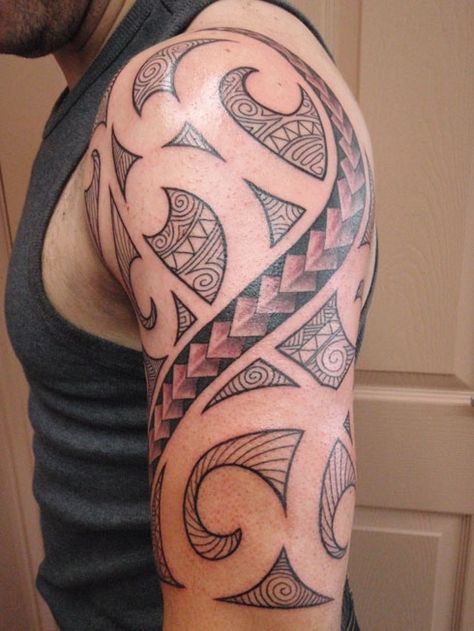 Free hand Poly Stammestattoo Designs, Tiki Tattoo, African Tattoo, Street Tattoo, Tattoo Trend, Mens Shoulder Tattoo, Hawaiian Tattoo, Maori Tattoo, Elegant Tattoos