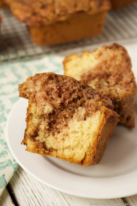 Mini Cinnamon Loaves Recipe Cinnamon Loaf Recipe, Cinnamon Loaf Bread, Raspberry And White Chocolate Muffins, Cinnamon Loaf, Mini Loaf Cakes, Mini Loaf Pan, Cinnamon Muffins, Mini Loaf, Loaf Recipes