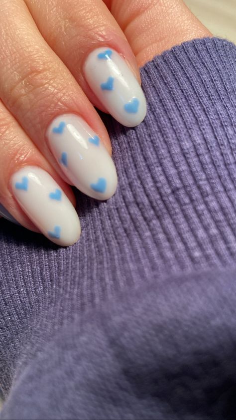 White Nails With Green Heart, Blue Nail Designs Hearts, Round Heart Nails, Cute Light Blue Nail Ideas, French Tip Blue Heart, Baby Blue Valentine Nails, Blue Nails With White Heart, Juniper Nails, Light Blue Nails With Heart