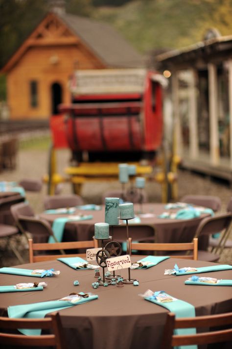 Turquoise Western Party Decorations, Turquoise Wedding Ideas Rustic, Turquoise And Brown Wedding, Diy Wedding Table, Table Clothes, Rustic Wedding Reception, Reception Tables, Red Dirt, November Wedding