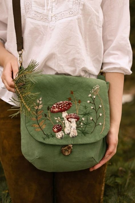 Mushroom Board, Cottagecore Bag, Fly Agaric, Crochet Bows, Bohemian Eclectic, Embroidery Bags, Girly Bags, Sewing Embroidery Designs, Embroidered Bag