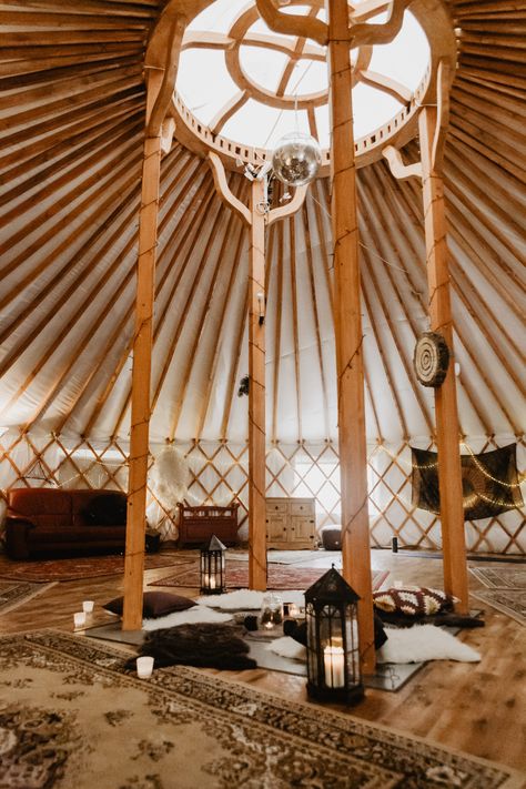 Spring Day Retreat - Jivamukti & Yin Yoga in a Nomadic Yurt
Mar 25, 2:00 PM – 6:30 PM Yoga Yurt, Yurt Life, Healing House, Cheap House, Cheap Houses, House Building, Yin Yoga, Welcome Spring, Building Ideas