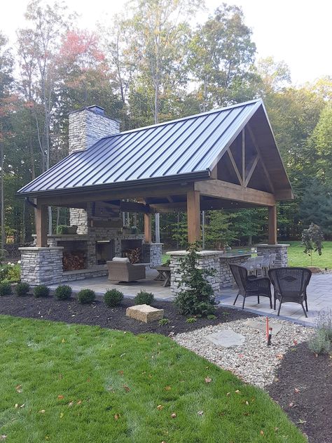 Outdoor Covered Patio, Bar Sala, Outdoor Fireplace Patio, Grill Area, Outdoor Patio Designs, Outdoor Pavilion, Backyard Fireplace, Backyard Gazebo, Backyard Pavilion