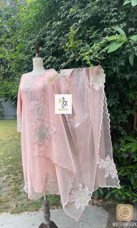 Satin Frocks For Women, Applic Work, Ubqari Wazaif, Cutwork Dress, Dupatta Style, Easy Dress Sewing Patterns, Organza Shirt, Embroidered Kurti, Hand Embroidery Dress