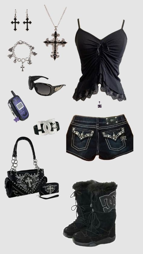 #00s #outfit #dc #blackfit #solo #music #y2k #alt #? Alt Shein Outfits, Alternative Y2k Outfits, 2000 Emo Outfits, Falling In Reverse Concert Outfits, Y2k Alt Outfits, Alt Y2k Outfits, Y2k Popstar Outfit, Grunge Alt Outfits, Y2k Black Outfit