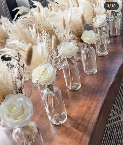 Bud Vases With Pampas, Boho Wedding Inspo Table Settings, Wood Slab Centerpieces, Wedding Centerpeices, Tuscany Italy Wedding, Neutral Wedding Decor, Wedding Salon, Candle Wedding Centerpieces, Romantic Garden Wedding