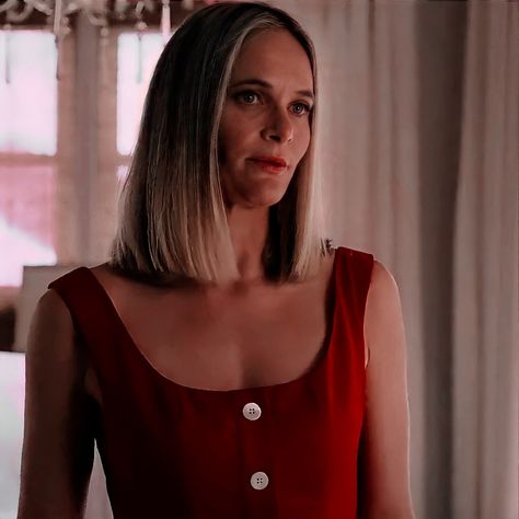 Rachel Blanchard The Summer I Turned Pretty, Susannah Fisher, Rachel Blanchard, Tsitp Dr, The Summer I Turned Pretty, Hot Actors, First Girl, Bob Cut, Lady Gaga