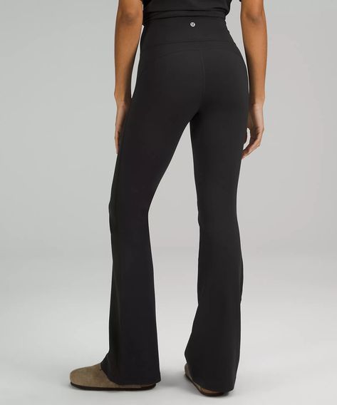 Low Impact Workout, Lululemon Align, Flare Leggings, Flared Pants, Lululemon Leggings, Lululemon Women, Leggings Shop, Tight Leggings, Top Coat