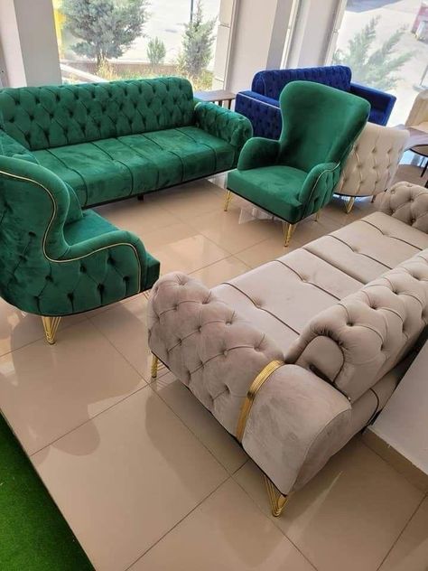 Classic Sofa Styles, Sofa Couch Design, Victorian Sofa, Latest Sofa Designs, Sofa Design Wood, Luxury Furniture Sofa, Luxury Sofa Design, Blue Living Room Decor, Latest Living Room Designs