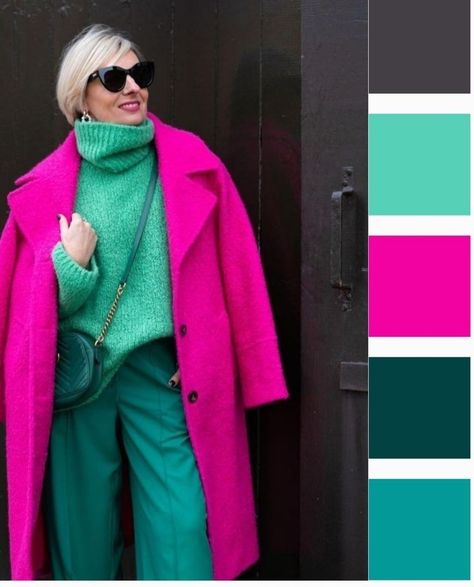 Winter Outfits Color, Ropa Color Neon, Fuchsia Outfit, Bright Winter Outfits, Colour Combinations Fashion, Color Combos Outfit, Winter Color Palette, Color Blocking Outfits, Color Combinations For Clothes