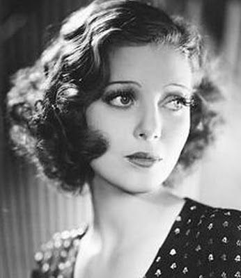 Loretta Young- if I looked good with short hair this is what I would do! 1930s Makeup, Oud Hollywood, 1930s Hair, 1920s Hair, Loretta Young, Blowing In The Wind, Star Actress, Look Retro, Vintage Versace