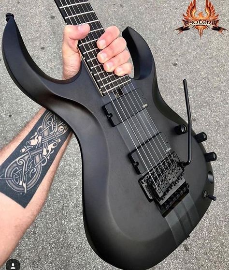 7 String Guitar, Guitar Books, Black Electric Guitar, Black Metal Art, Not Musik, Electric Guitar Design, Guitar Obsession, Guitar Acoustic, Custom Electric Guitars