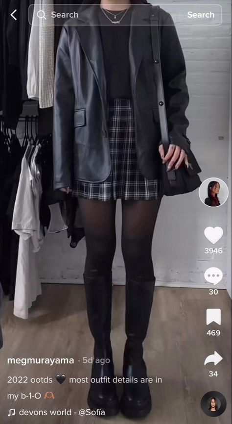 Winter Dinner Outfit Aesthetic, Thanksgiving Outfit Goth, Goth Cold Weather Outfit, Alt Formal Outfits, Local Outfits, Emo Concert Outfit, Chaleco Outfit, Winter Dinner Outfit, Plaid Skirt Outfit