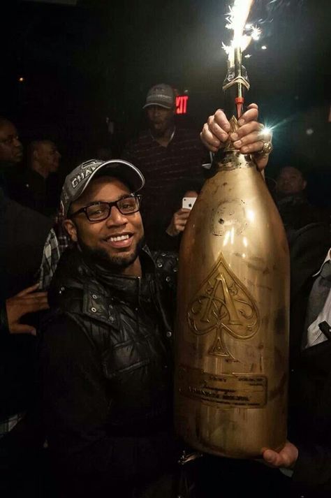 Poppin bottles Don Perignon Champagne, Ace Of Spades Bottle, Don Perignon, Rs5 Sportback, Armand De Brignac, Champagne Brands, Poppin Bottles, Bottle Of Champagne, Gold Bottles