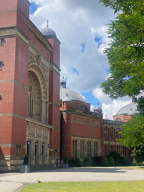 University Of Birmingham Aesthetic, University Of Birmingham Uk, Campus Aesthetic, University Of Birmingham, Birmingham Uk, Life Inspiration, Study Motivation, Birmingham, University