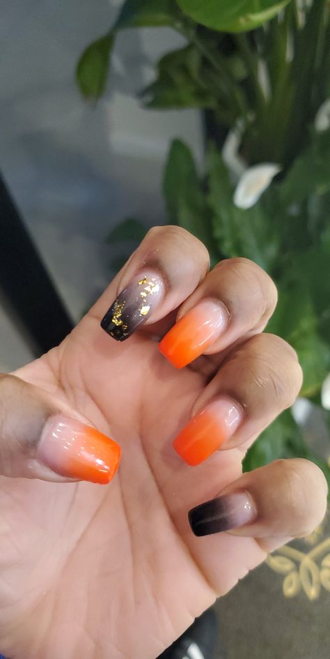 Ombre black and orange gel nails with foil design Orange And Black Ombre Nails, Black Ombre Nails, Ombre Gel Nails, Beauty Nails Design, Black Ombre, Foil Nails, Braided Cornrow Hairstyles, Hard Gel, Soak Off Gel