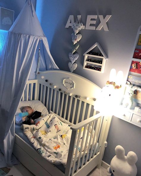 Bed Baby, Newborn Baby Room, Cozy Baby Room, Baby Room Organization, Baby Boy Cribs, Baby Boy Room Decor, Baby Room Inspiration, Baby Necessities, Baby Room Design