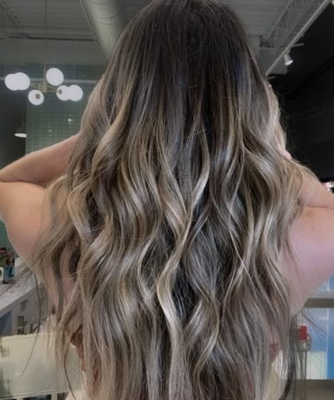 Pureology Hydrate, Mum Style, Balayage Ideas, Summer Blonde Hair, Summer Blonde, Chocolate Brown Hair Color, Lighter Hair, Color Balayage, Brown Hair Inspo