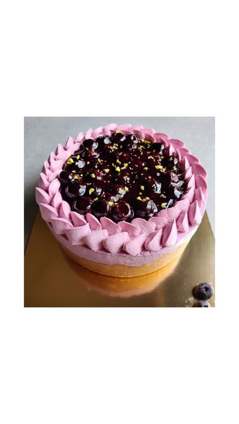 Blueberry Cheesecake Design, Blueberry Cheesecake Decoration, Cheesecake Design, Unique Cheesecake, Blueberry Mousse, Cheesecake Blueberry, Cheesecake Decoration, Blueberry Cheesecake, Pure Love