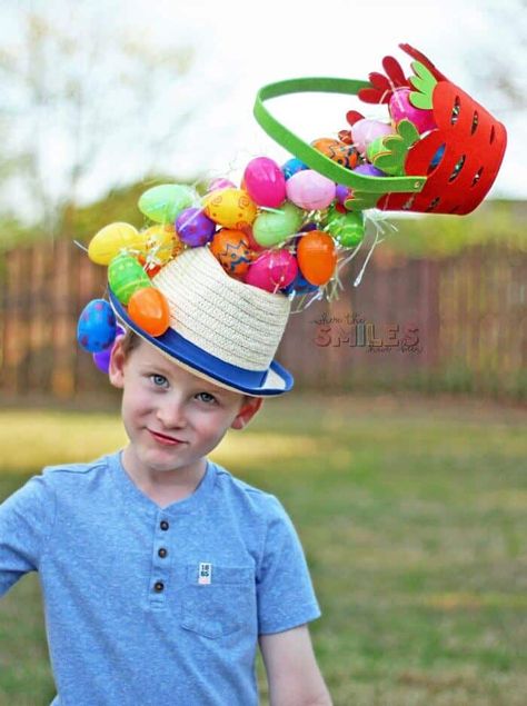 Easy Easter Bonnet ideas for boys and girls you can make at home or buy. The Easter bonnet parade is one of the cutest events during the school year, but it does tend to cause mass panic amongst school parents. These easy Easter bonnet ideas for boys and girls will ensure your child has a fun Easter hat for the parade, with loads of easy to make or buy Easter bonnets for boys and girls. #easterbonnet #easterhats #easterparade Easter Headpiece, Diy Easter Hat, Easter Hat Ideas, Wacky Hat, Upcycled Hats, Boys Easter Hat, Easter Bonnet Ideas, Easter Bonnets For Boys, Creative Hats