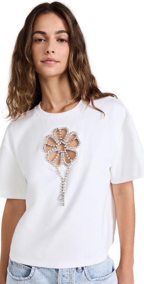 Diy Embroidery Patterns, Crystal Flower, T Shirt Diy, Cut Work, Stylish Dresses, Casual Tops, Fashion Illustration