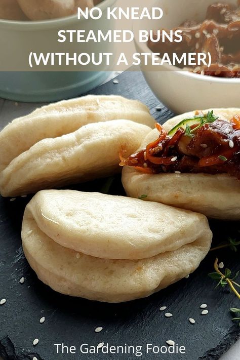 These No knead steamed buns (also known as Bao buns) are light, fluffy breads filled with your favorite meat, chicken or veggies. Bun Dough Recipe, Best Homemade Dinner Rolls, Buns Recipe Easy, Steam Buns Recipe, Steamed Bao Buns, Steamed Pork Buns, Meat Bun, Homemade Dinner Rolls, Bao Buns