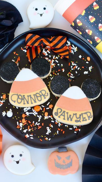 Haunted Mansion Cookies Decorated, Mickey Halloween Cookies, Disney Halloween Cookies Royal Icing, Disney Christmas Cookies Royal Icing, Personalized Halloween Cookies, Disneyland Food Halloween, Arizona Food, Candy Corn Cookies, Halloween Sugar Cookies