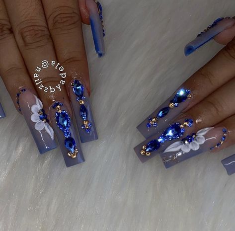 Royal Blue Bday Nails, Rhinestone Nail Designs Bling, September Birthstone Nails, Blue Square Acrylic Nails With Rhinestones, Royal Blue Gem Nails, Blue Nails With Rhinestones Bling, Blue Nails With Gold Flakes, Blue Bling Nails Rhinestones, Blue Nails With Diamonds