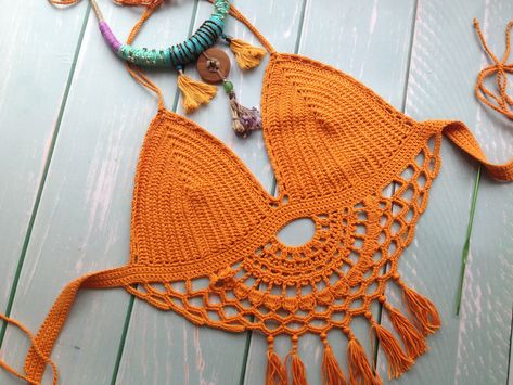 Top A Crochet, Crop Top Crochet, Bralette Pattern, Crochet Festival, Crochet Boho Top, Crop Top Pattern, Crochet Crop Top Pattern, Mode Crochet, Crochet Bralette