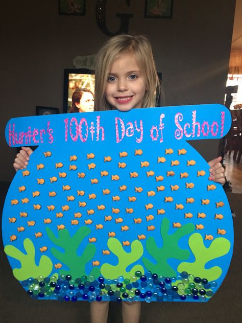 100th Days Of School Ideas, 100th Day Collage, 100tj Day Of School Project, 100 Days Smarter Poster, 100th Day Of School Collage, 100 Days Collage, 100th Day Of School Collage Ideas, 100th Day Of School Poster Board, 100 Day Of School Collage