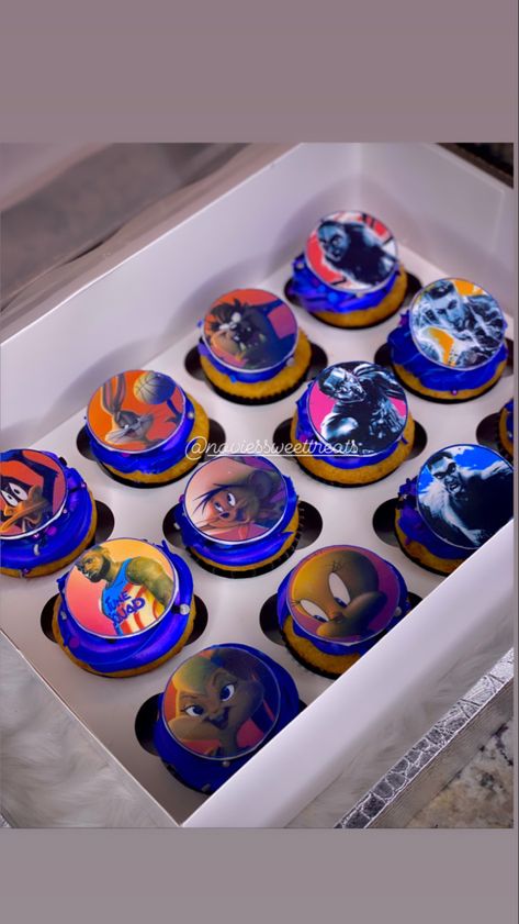 Space Jam Cupcakes, Space Jam Cake, Jam Cupcakes, Jam Cake, Basketball Theme Party, Baby Birthday Party Theme, Basketball Theme, Baby Shower Cupcakes, Baby Birthday Party