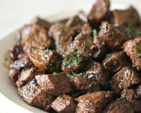 Marinated Steak Tips, Tri Tip Steak Recipes, Steak Dinner Ideas, Rv Cooking, Steak Bites Recipe, Top Sirloin, Steak Tips, Sirloin Tips, Top Sirloin Steak