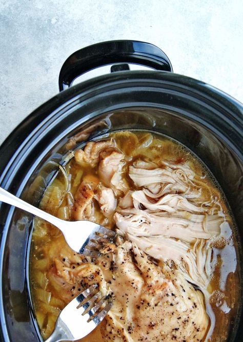 Turkey French Dip, Crockpot Cheesy Chicken, Best Pulled Pork Recipe, Cheesy Chicken Rice, Crockpot Turkey, Slow Cooker Turkey, Family Fresh Meals, Slow Cooker Pulled Pork, French Dip