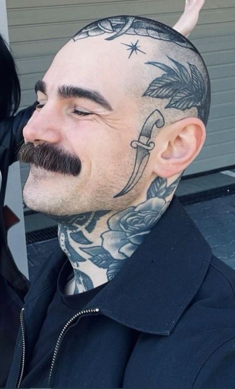 Acme Tattoo, Bald Tattoo, Bald Head Tattoo, Noxus League Of Legends, Scalp Tattoo, Armadura Cosplay, Moustaches Men, Animal Sleeve Tattoo, Bald Men Style