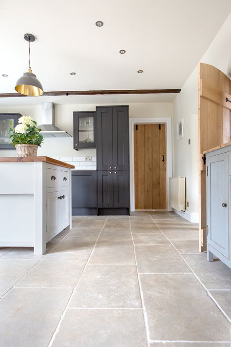 Kitchen Floor Tiles | Stone & Porcelain Flooring | Quorn Stone Dark Stone Floor Kitchen, Modern Farmhouse Kitchen Tile Floor, Limestone Tiles Kitchen, Kitchen With Tile Flooring, Stone Kitchen Flooring, Stone Floor Kitchen, Tile Flooring Kitchen, Kitchen Flooring Ideas Tile, Quorn Stone