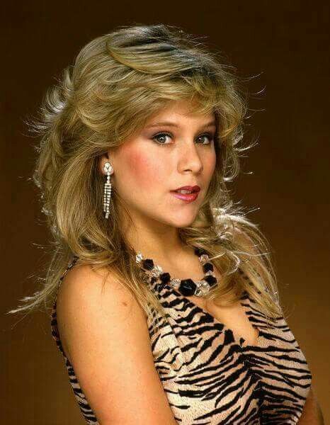 Samantha Fox Foxes Singer, Samantha Fox 80s, 90s Celebrities, Fox Actress, Shirley Manson, Fox Pictures, Hottest Celebrities, Beauty Women, Blonde Hair