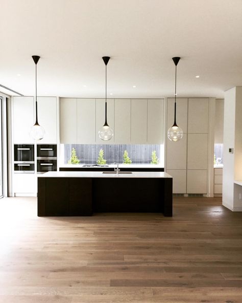 Sneak peak of the recently finished kitchen from our client's home in Kew. #lubelso #contemporarydesign #newhome Backsplash Window, Contemporary Style Kitchen, Contemporary Home Interior, Kitchen And Dining Table, Lone Pine, New House - Kitchen, Kitchen Benches, Contemporary Kitchen Design, Kitchen Plans