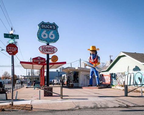 Oklahoma Scenery, Southwestern Aesthetic, Route 66 Oklahoma, Oklahoma Attractions, Usa Trips, Route 66 Trip, Roadside America, Oklahoma Travel, Route 66 Road Trip